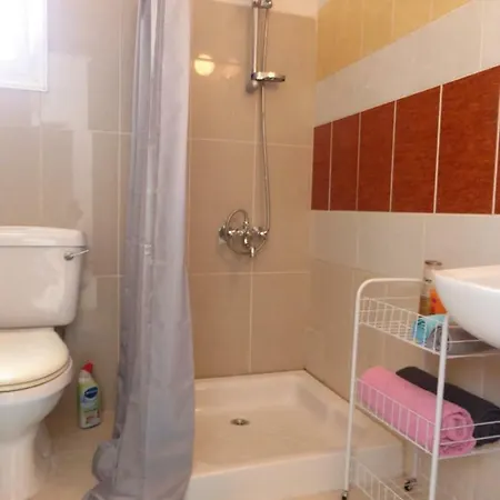 Studio-loft Near Akamas *